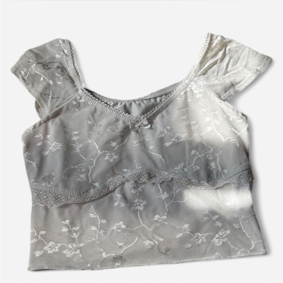 SHEIN Tops - Elegant Lace Cap Sleeve Top